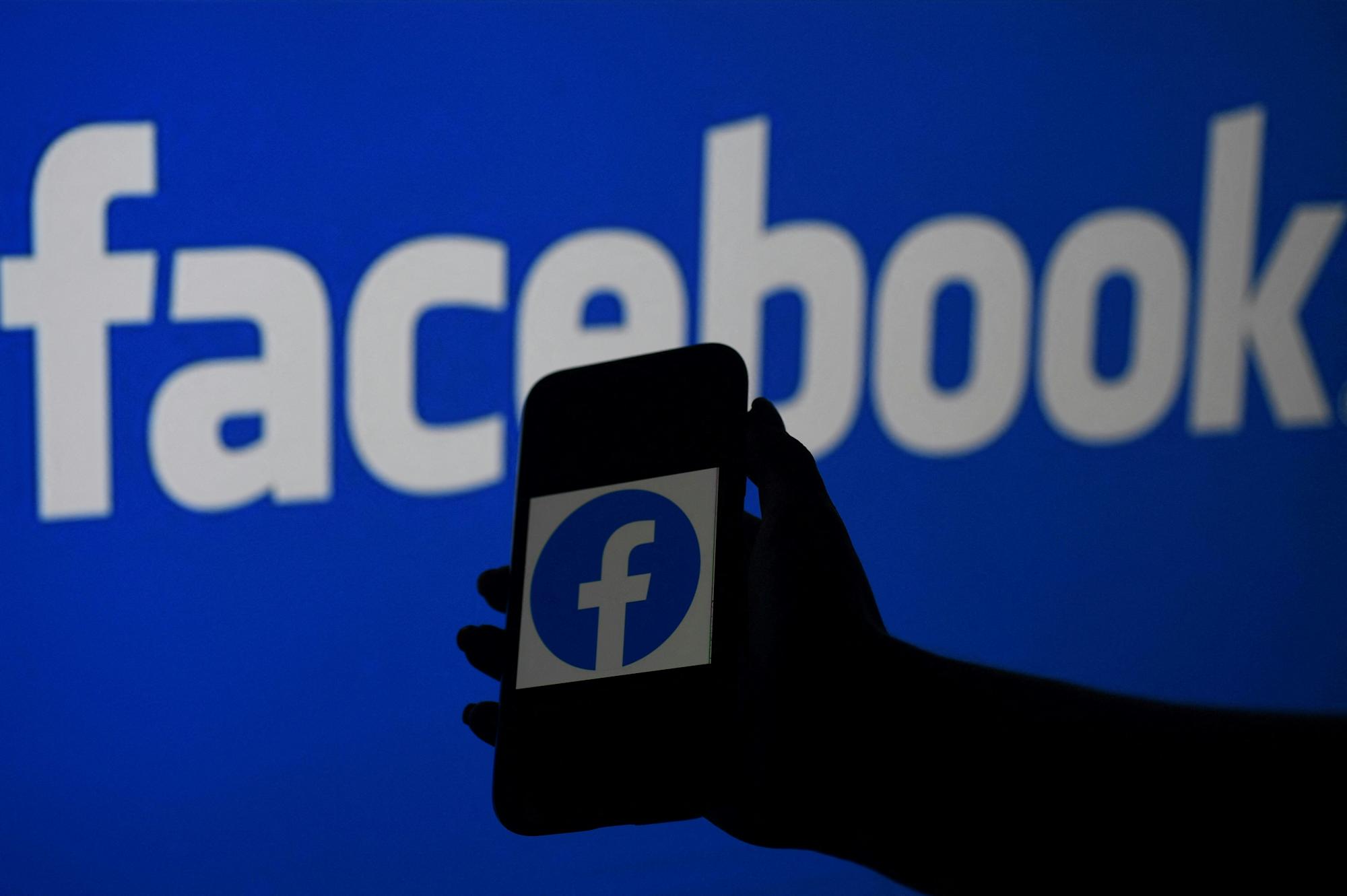Facebook opens more than 40 vacancies for Latin America