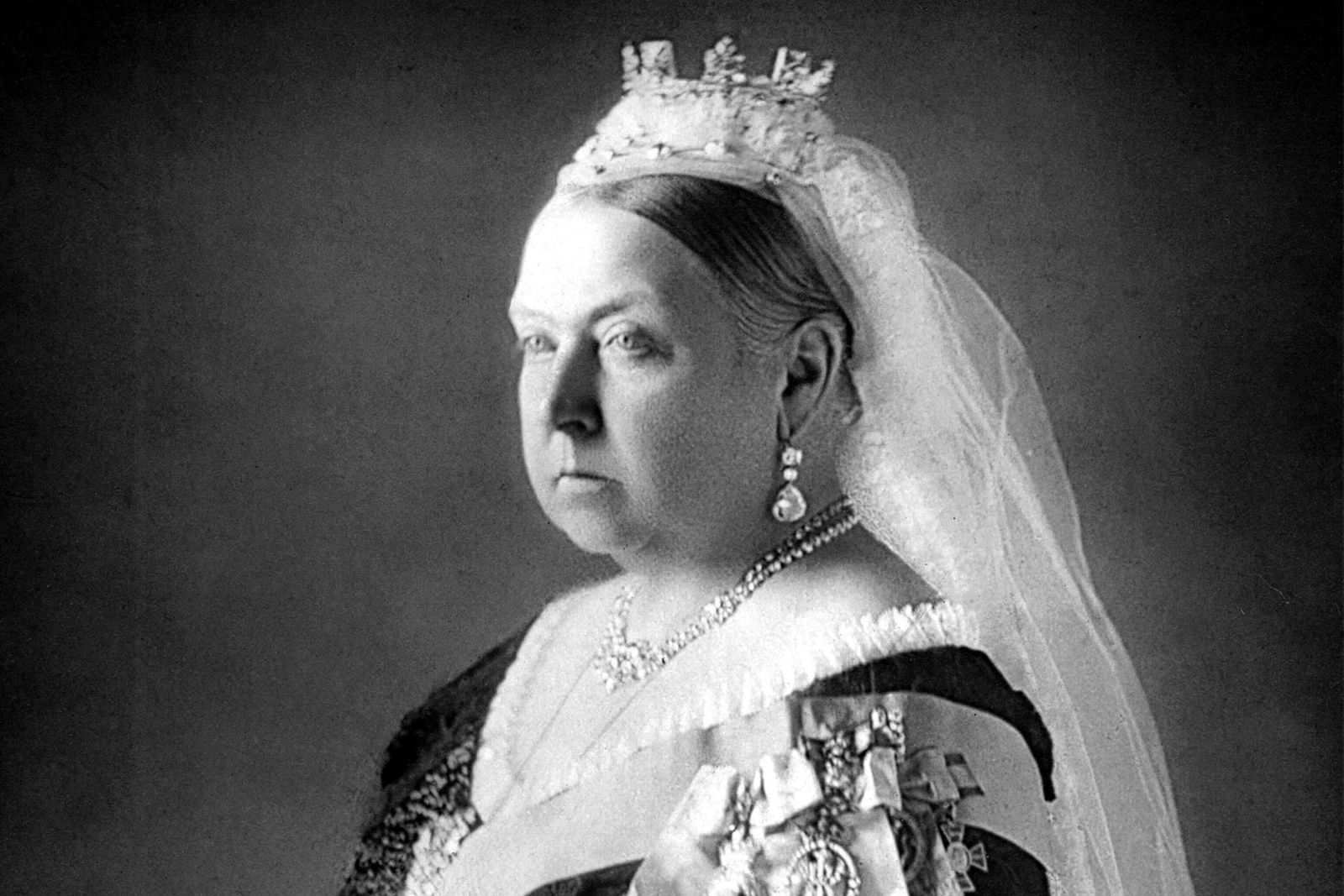 Watch how Queen Victoria rebuilt the British monarchy