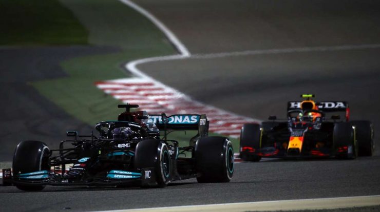 Hamilton's duel against Verstappen sets record audiences in UK, Netherlands and USA