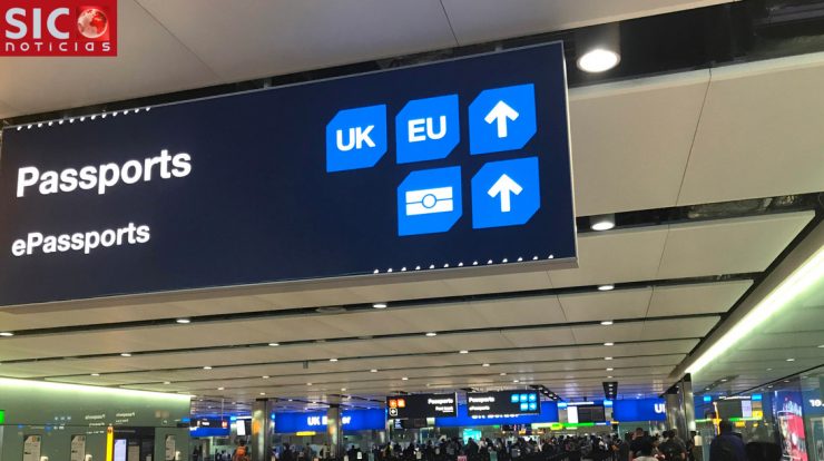 SIC Notices |  Two Portuguese were barred from entering the UK due to lack of work visas