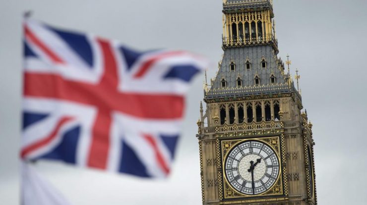 Reino Unido permite retomada de viagens com restrições a vários países