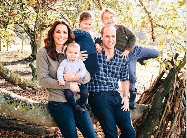 Duchess Kate Middleton and Prince William with three children: Princes Louis, George and Princess Charlotte (Image: Instagram)