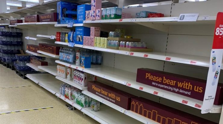 Empty shelves in the UK after utility orders to isolate 600,000 people