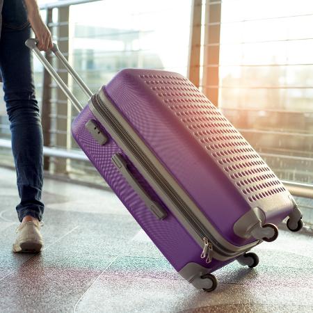 Plane baggage - Getty Images / iStockphoto - Getty Images / iStockphoto