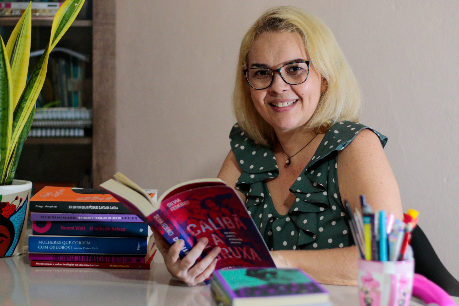 Andrea Lima is a theologian, Christian feminist, and since 2016 she has been a member of the Católicas for Right to Decide in Ceará (Photo: BARBARA MOIRA)