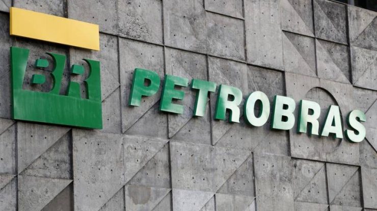 Petrobras evaluates Senate resolution against R$13 billion gain with health plan