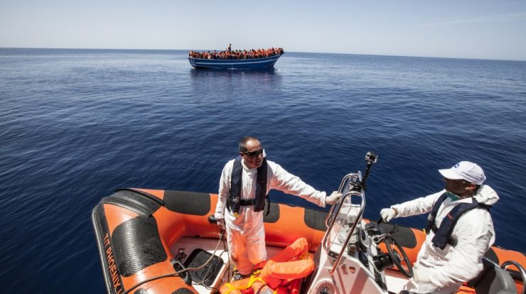Migration wave between Europe and the UK prompts Decathlon to halt kayaks sales