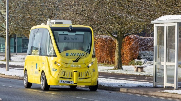 The UK tests the Darwin Innovation Group's satellite autonomous minibus