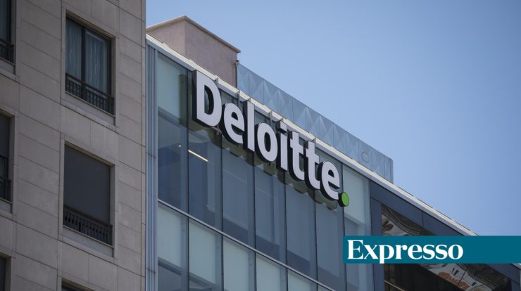 Deloitte sued in the UK for bullying