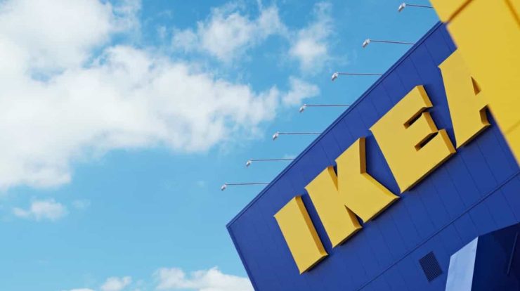 United kingdom.  IKEA reduces the amount of support for non-vaccinated people