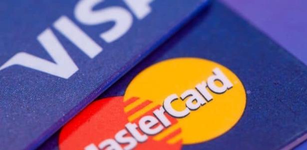 Visa and Mastercard ban Russian banks from using the network