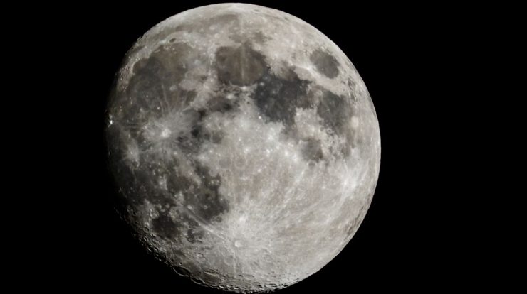 How is the moon formed?  Discover the theories that explain how the moon originated