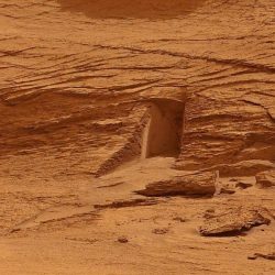 NASA says discovery of 'door' on Mars is 'door to ancient past'