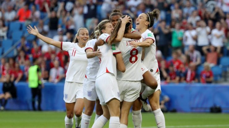 The United Kingdom requests that women's football matches be broadcast on free TV