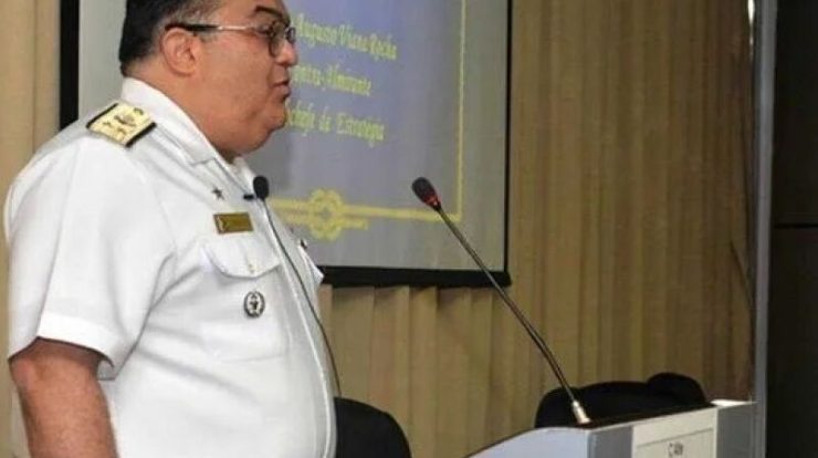 'Parallel Adviser' Admiral Bolsonaro has made more trips abroad than Carlos Franca