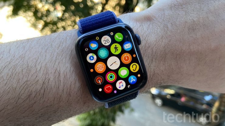 Institute approves Apple Watch to treat Parkinson's patients |  wearable