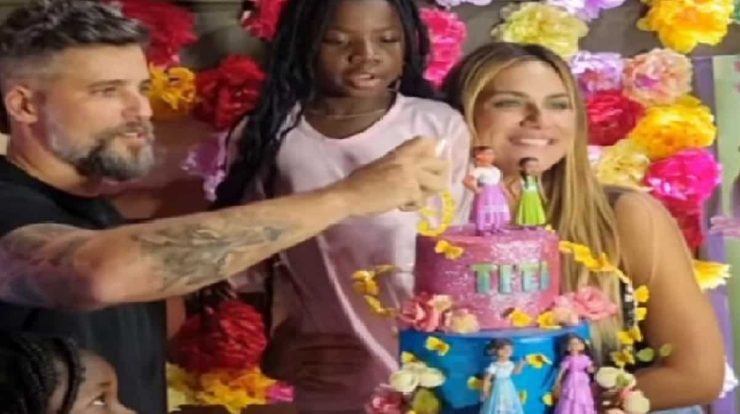 Bruno Gagliasso and Gio threw a birthday party for Titi at their mansion