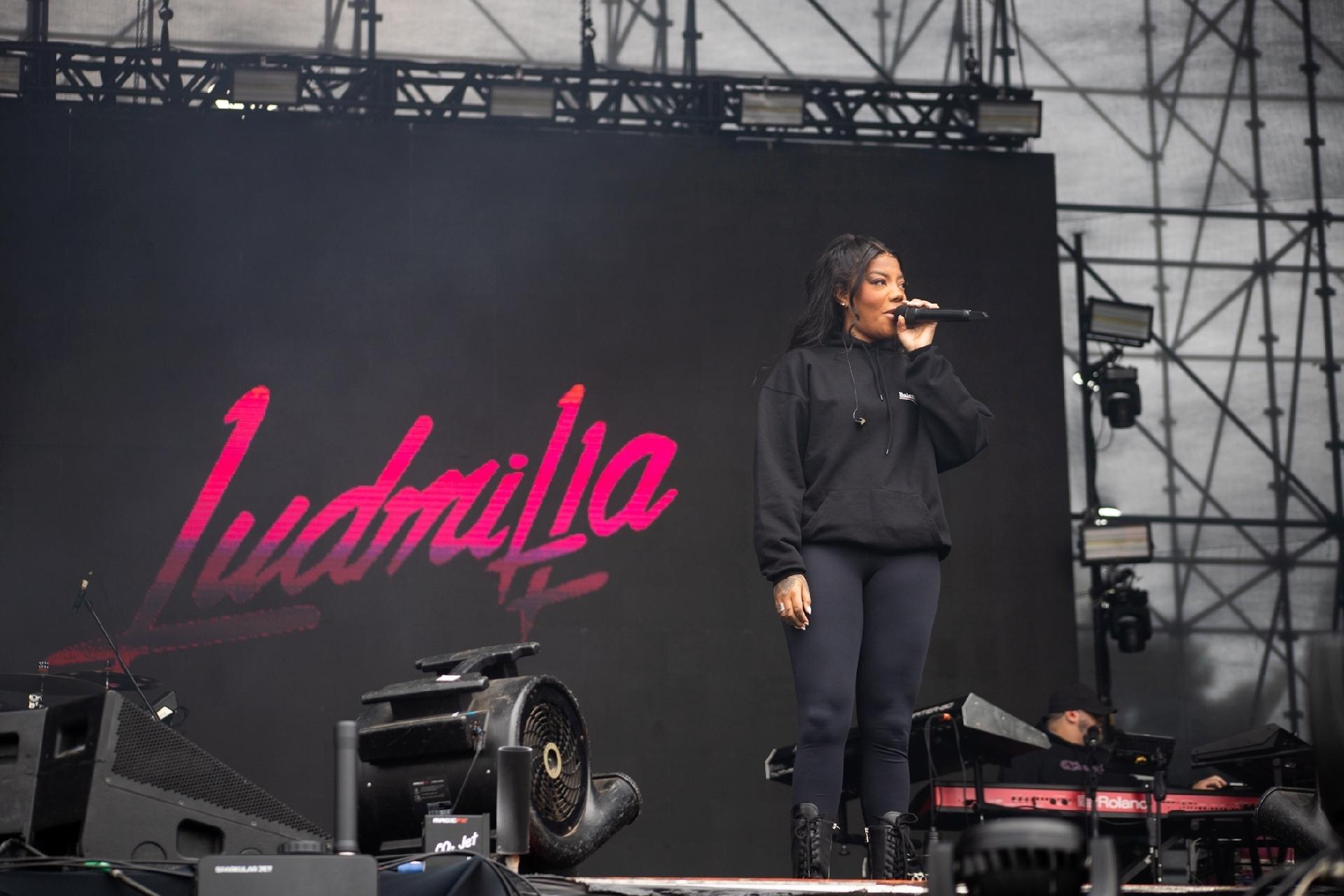 Ludmilla performs at the Farraial Festival, in Anhembi, in São Paulo - Patrícia Devoraes / Brazil News