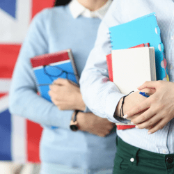 New UK rule speeds up visa issuance for Brazilian students