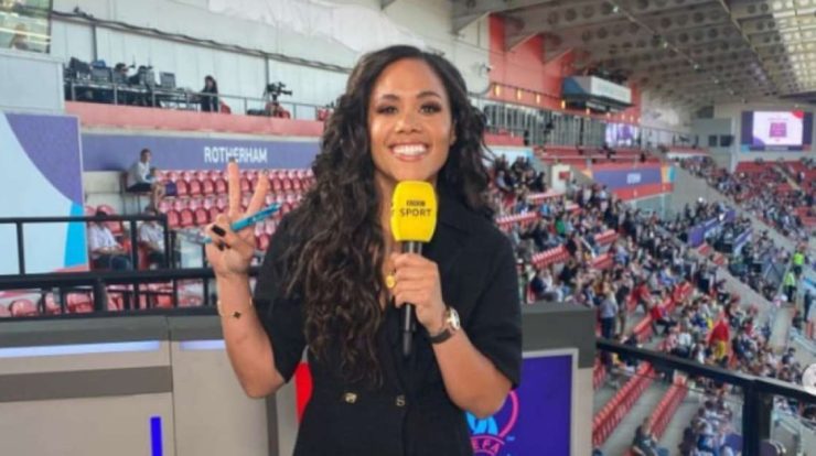 Find out who Alex Scott is, the reporter who 'broke' FIFA at the World Cup