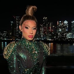 Crack Queen won an award and released the song at a UK event