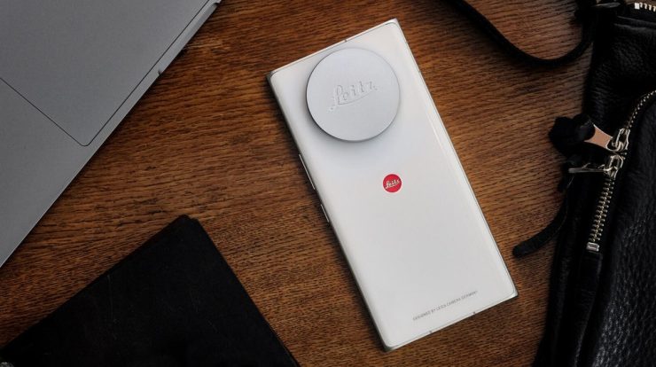 Leica's New Cell Phone Delights With A Huge Camera |  cell